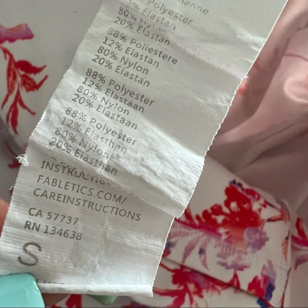 Fabletics Powerhold Floral High Waisted Biker Bike Shorts Neutral Cell Pocket S - Image 3