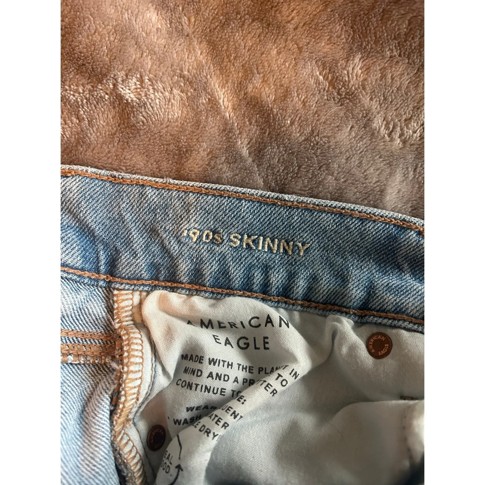 American Eagle Light Wash 90s Skinny Jeans - 0S - Image 6