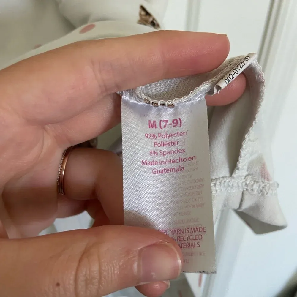 No Boundaries junior’s white cat patterned soft tank‎ top — medium - Image 4