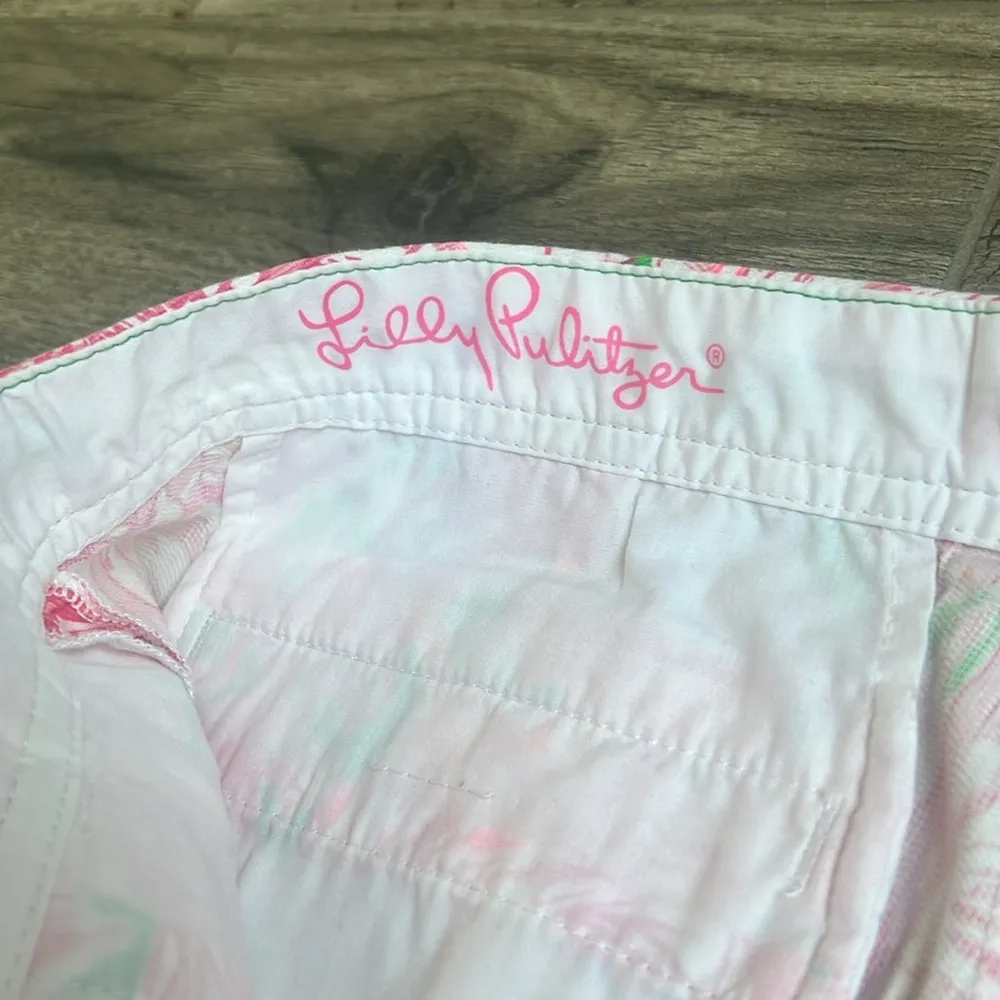 Lilly Pulitzer Shorts Sz 2 Buttercup Flamingo Print Scallop Hem Pink Green #186 - Image 5