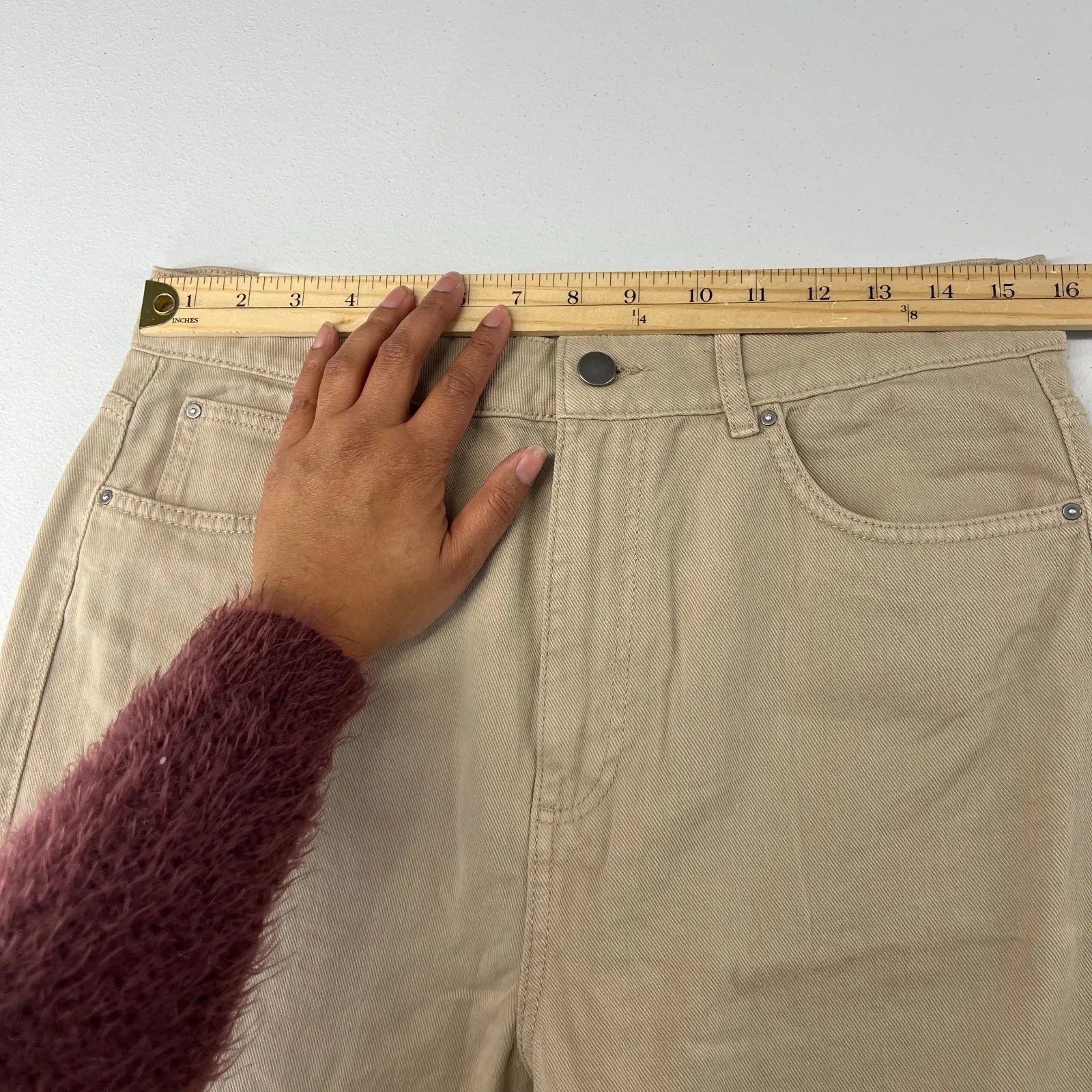 H&M Loose Mom Jeans Womens 12 Beige Denim Cotton Logo Slim Fit High Waist New - Image 11