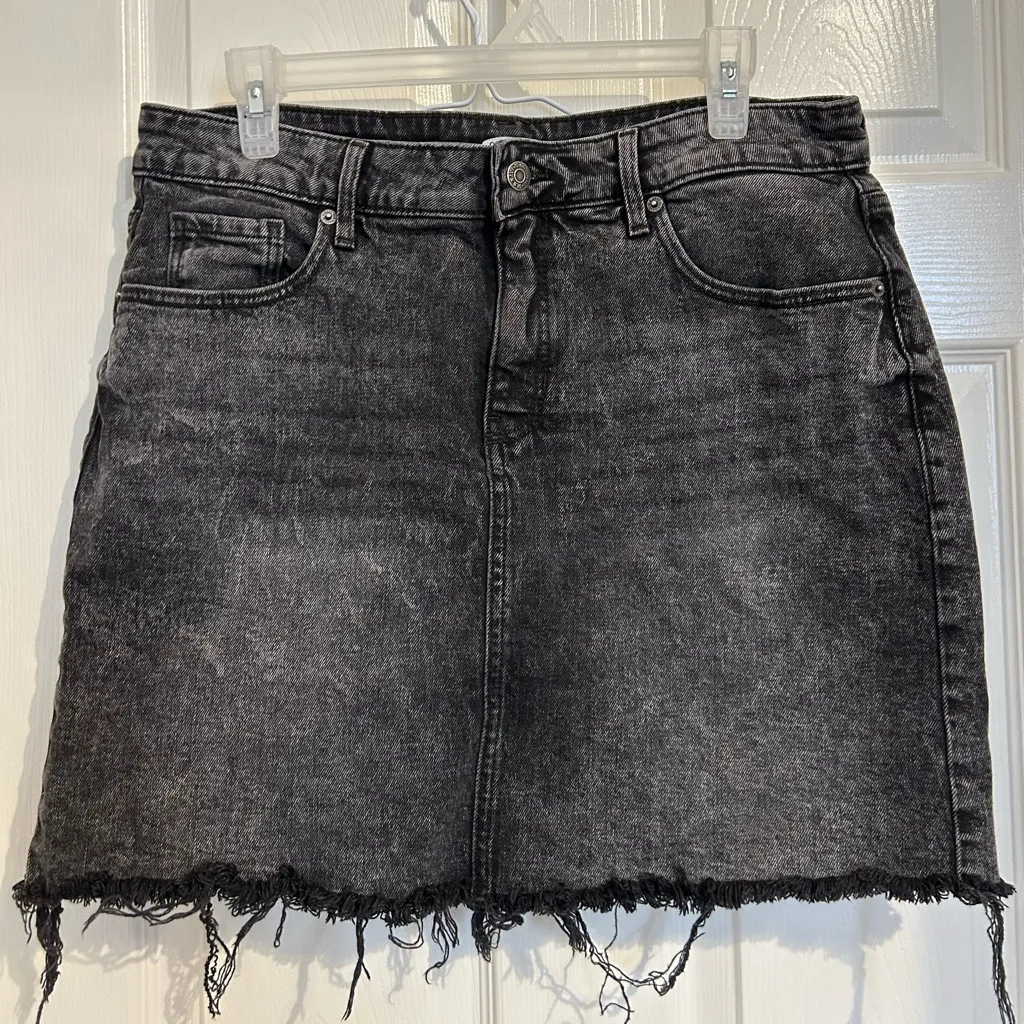 Hot old navy stone washed black denim jean skirt Classic  pockets sz 12 - Image 2