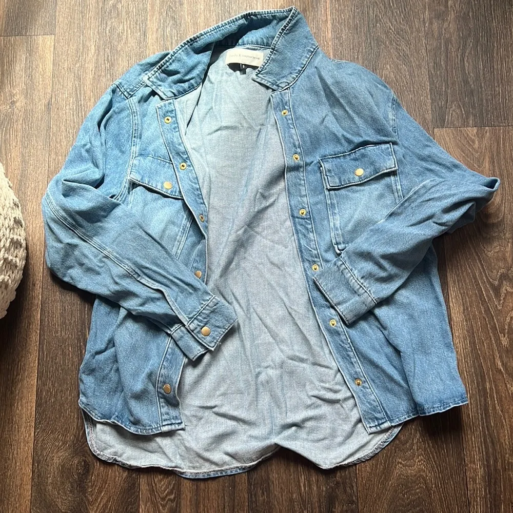 Josephine Travel Shirt - Image 2