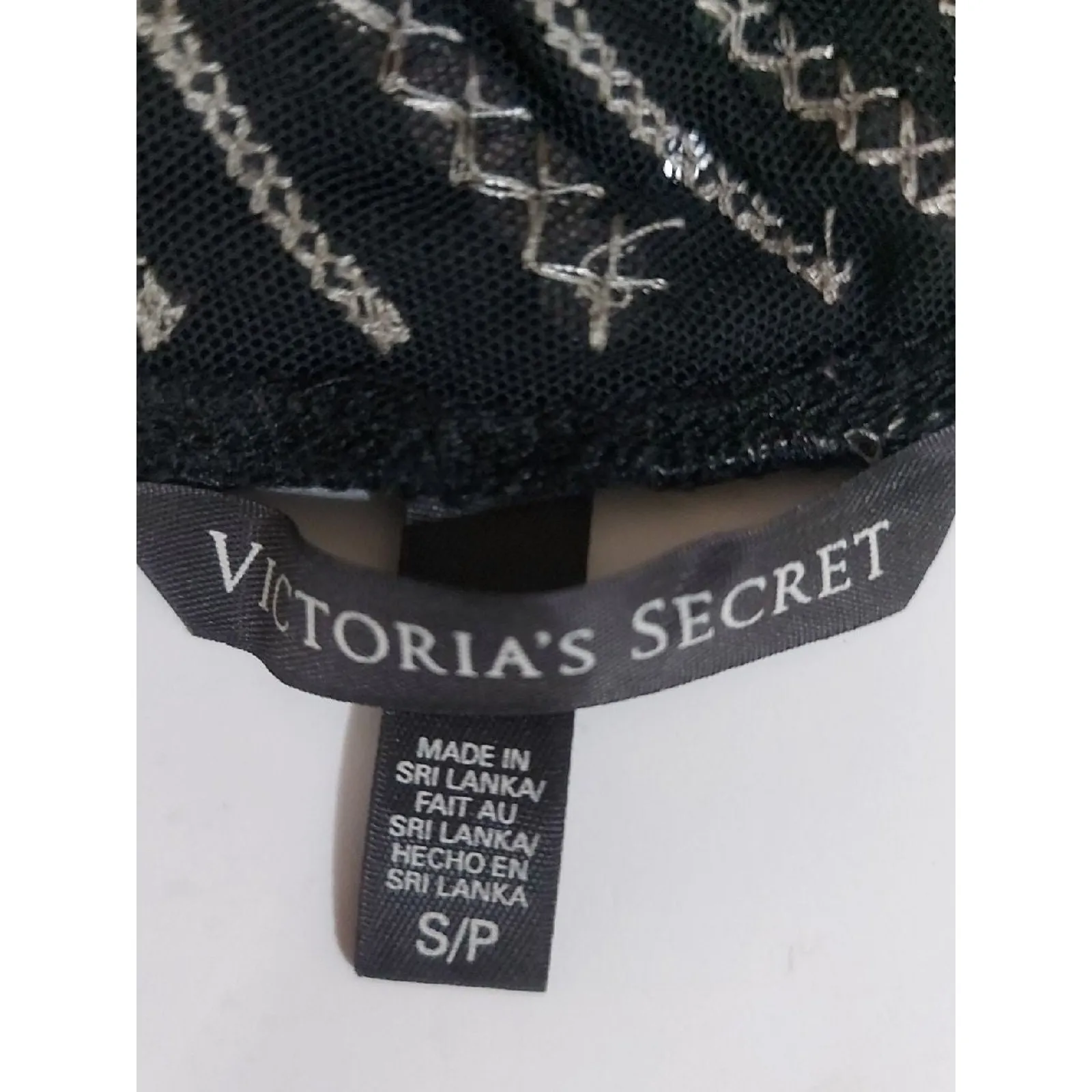 Victoria Secret Black Sheer Pattern Sequin Short Sleeve Top S Retro Girl Glam - Image 10