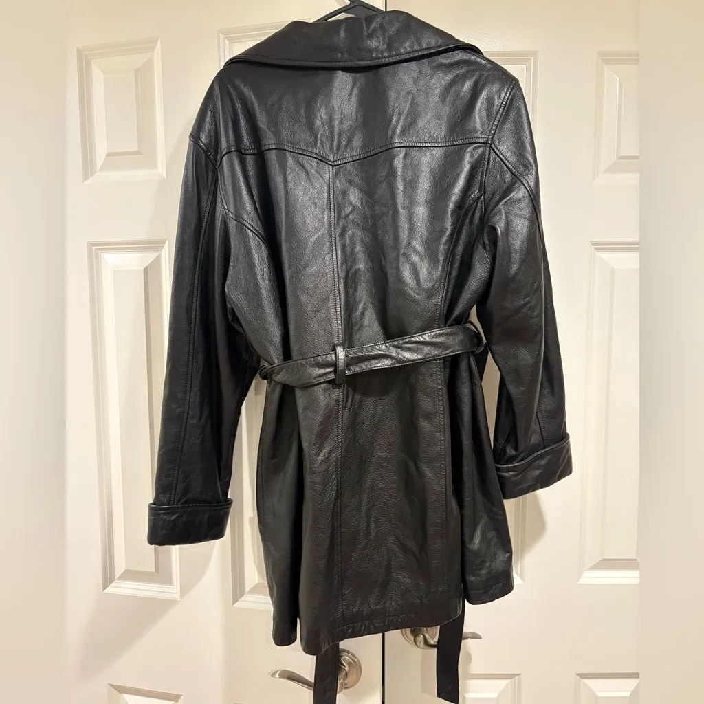 Long Leather Coat with Belt Size XL EUC Black - Image 2