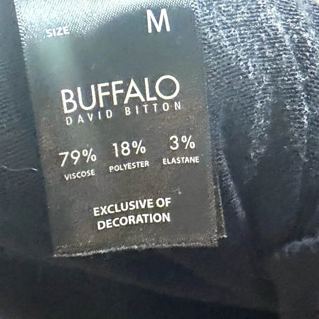 Buffalo David Bitton Black Sweater with Silver Star Pattern Size Medium GUC - Image 10