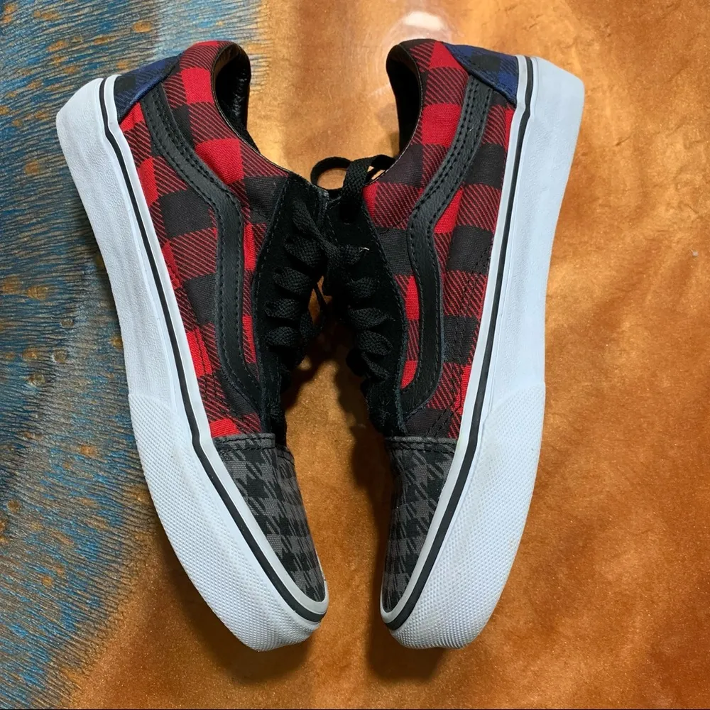 Vans Old Skool What the Buffalo Plaid Houndstooth Skater Shoes black red - Image 9