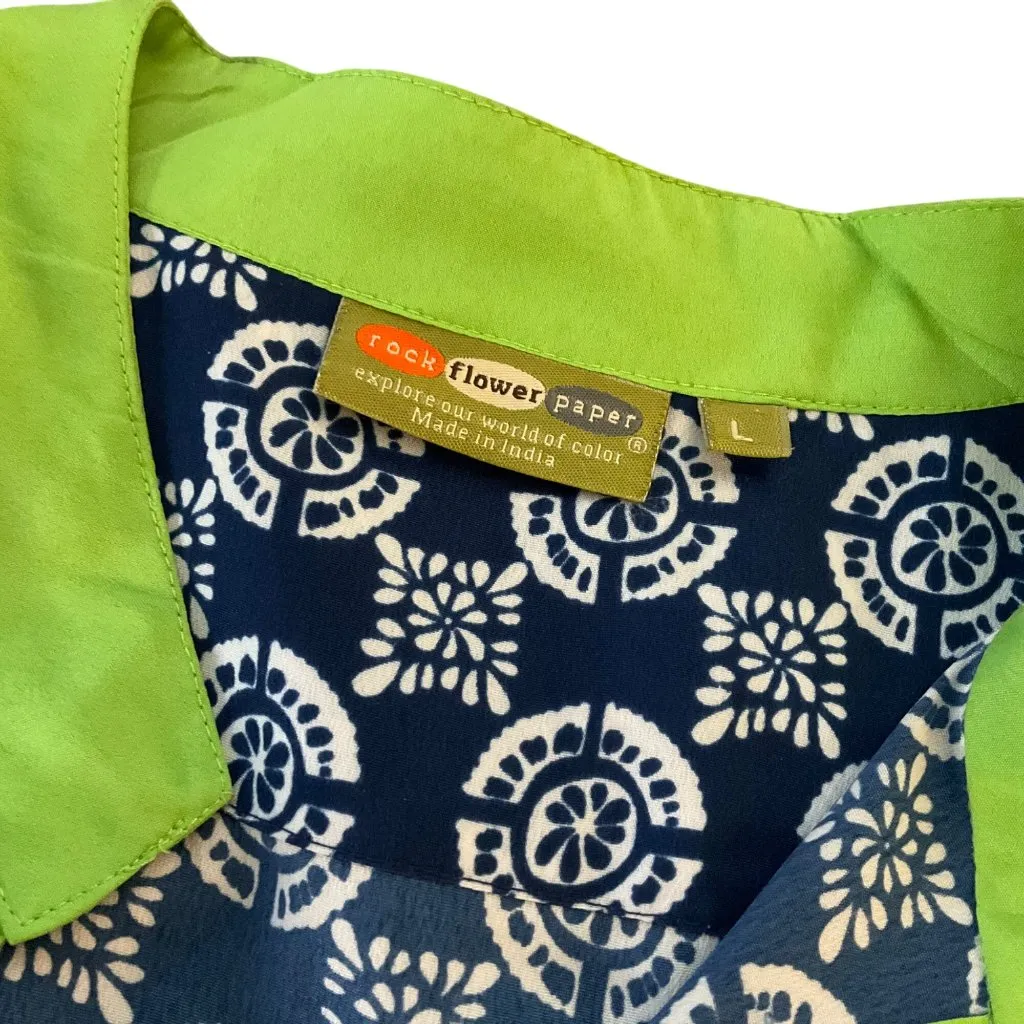 Rock Flower Paper Womens Tunic Top L Blue/White Floral Pattern Green Trim boho Blue Size L - Image 3