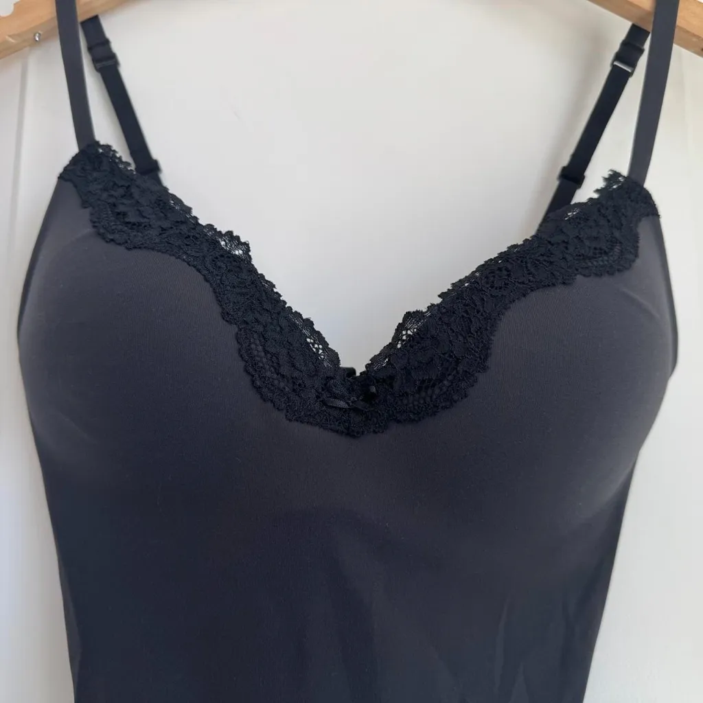 SKIMS NWT  Fits Everybody Lace Push-Up
Bodysuit SMALL - Image 3