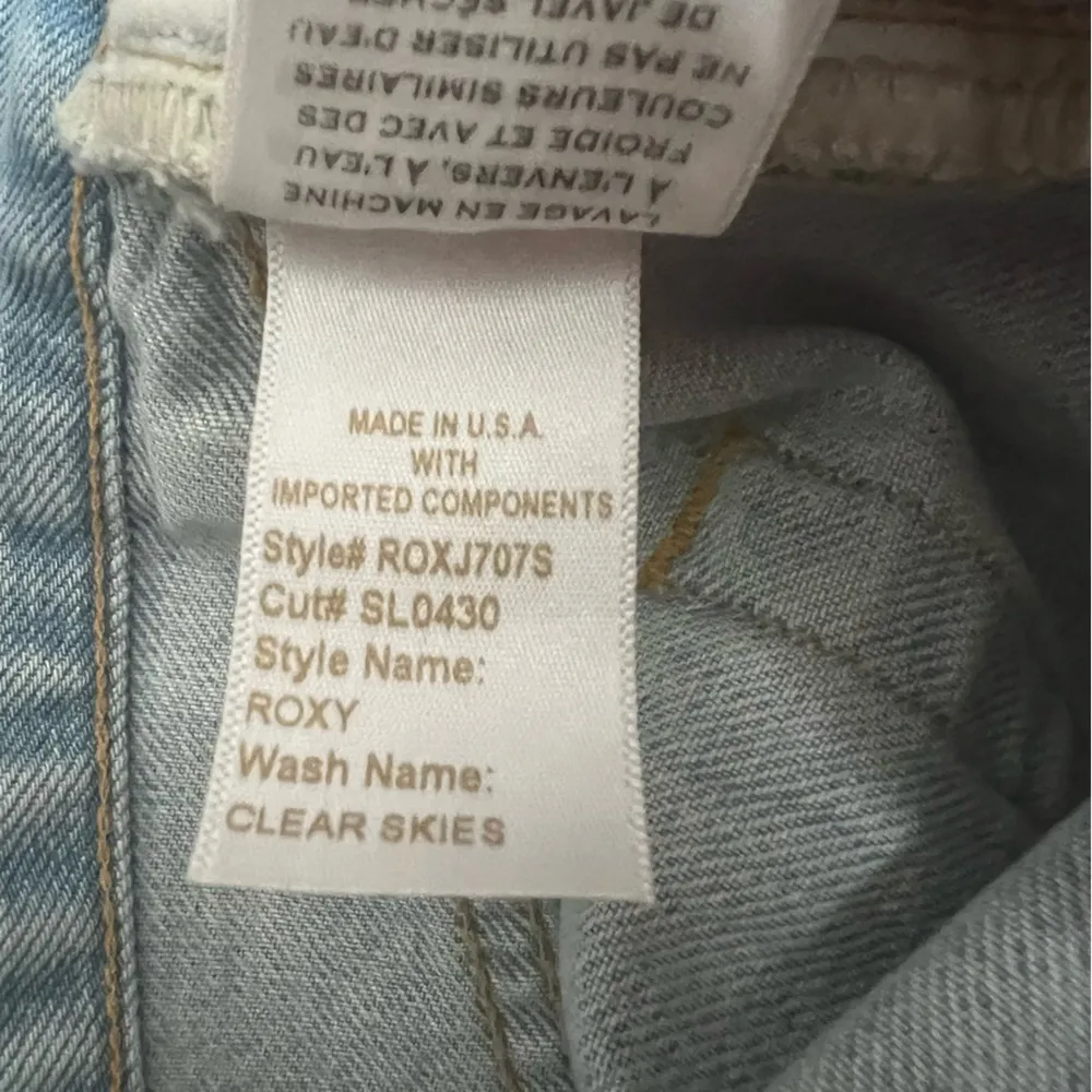 NEW NWT  Roxy Jean In Clear Skies - Image 10