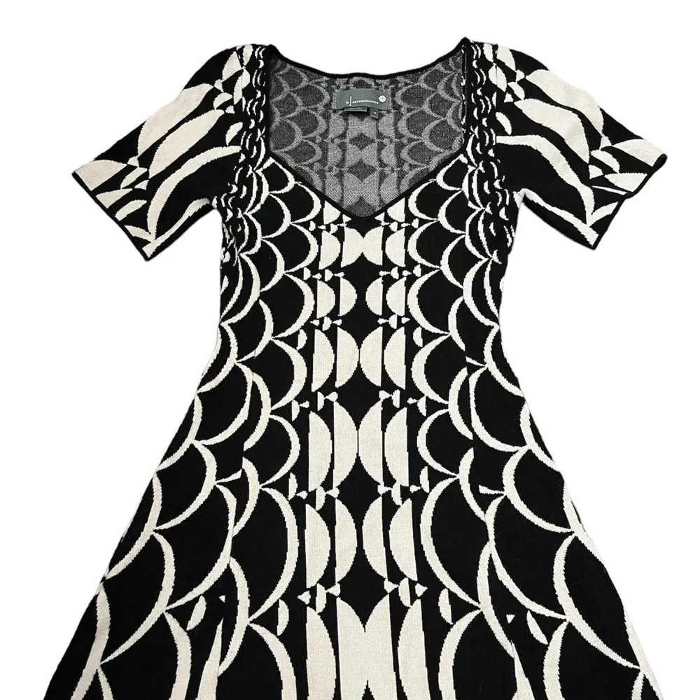 Anthroplogie Art Deco Sweetheart Neckline Twee Knit Dress - Image 2