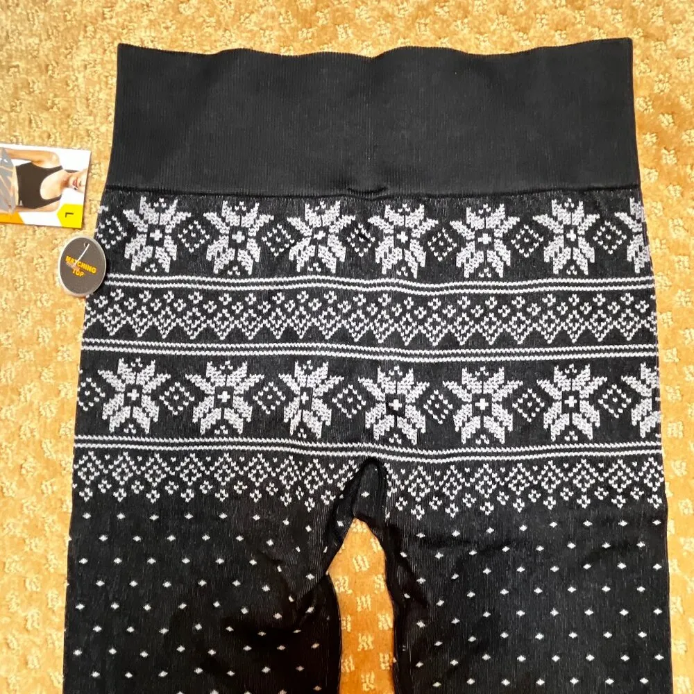 Avia Fair Isle Black Seamless Leggings SZ L 12/14 Cabin Activewear Winter Skiing - Image 3
