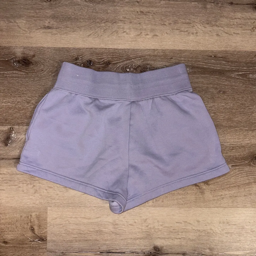 Nike Women’s Sportwear Phoenix Fleece High-Waisted Loose Shorts - Image 2