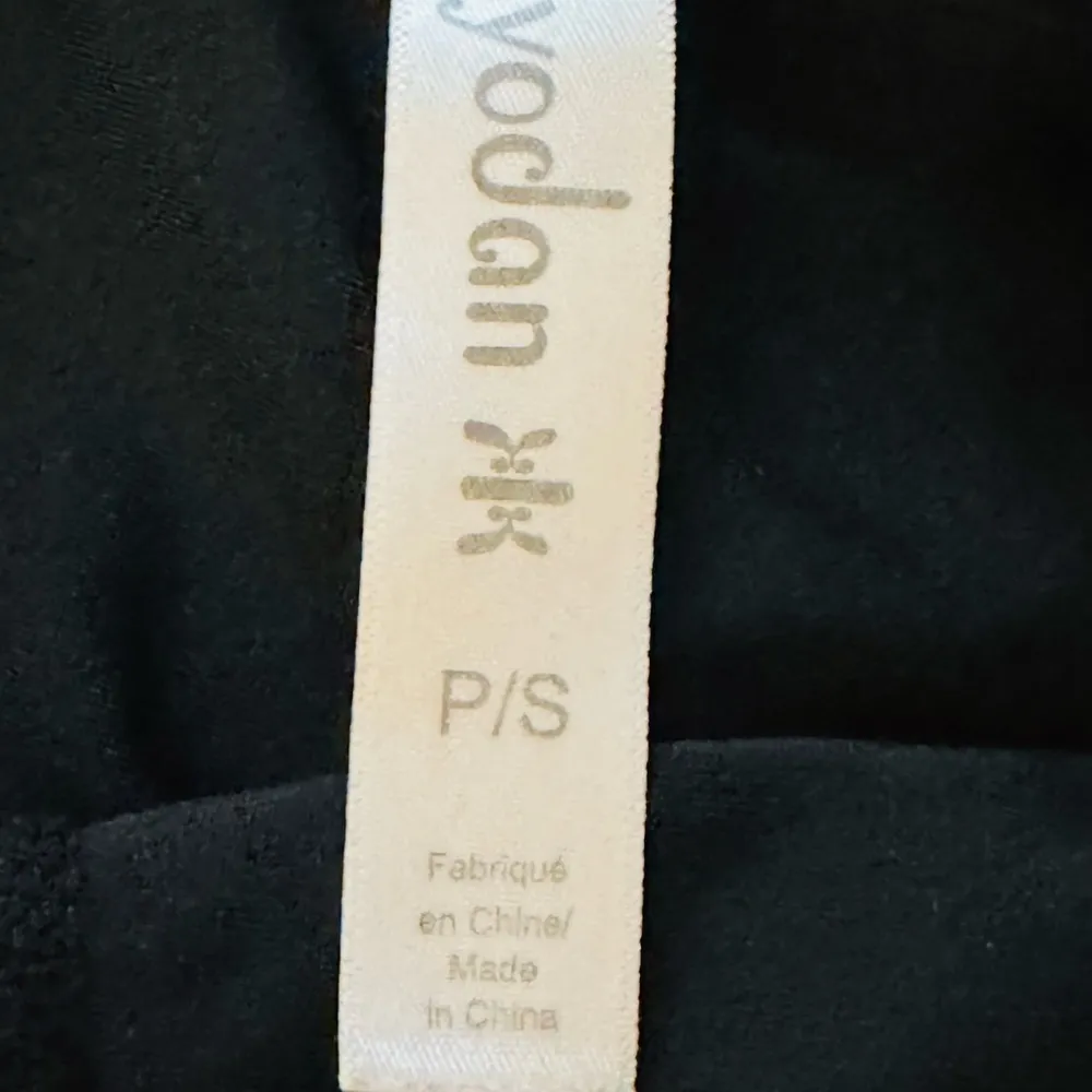 Kyodan BLACK CROPPED LEGGINGS - Image 6