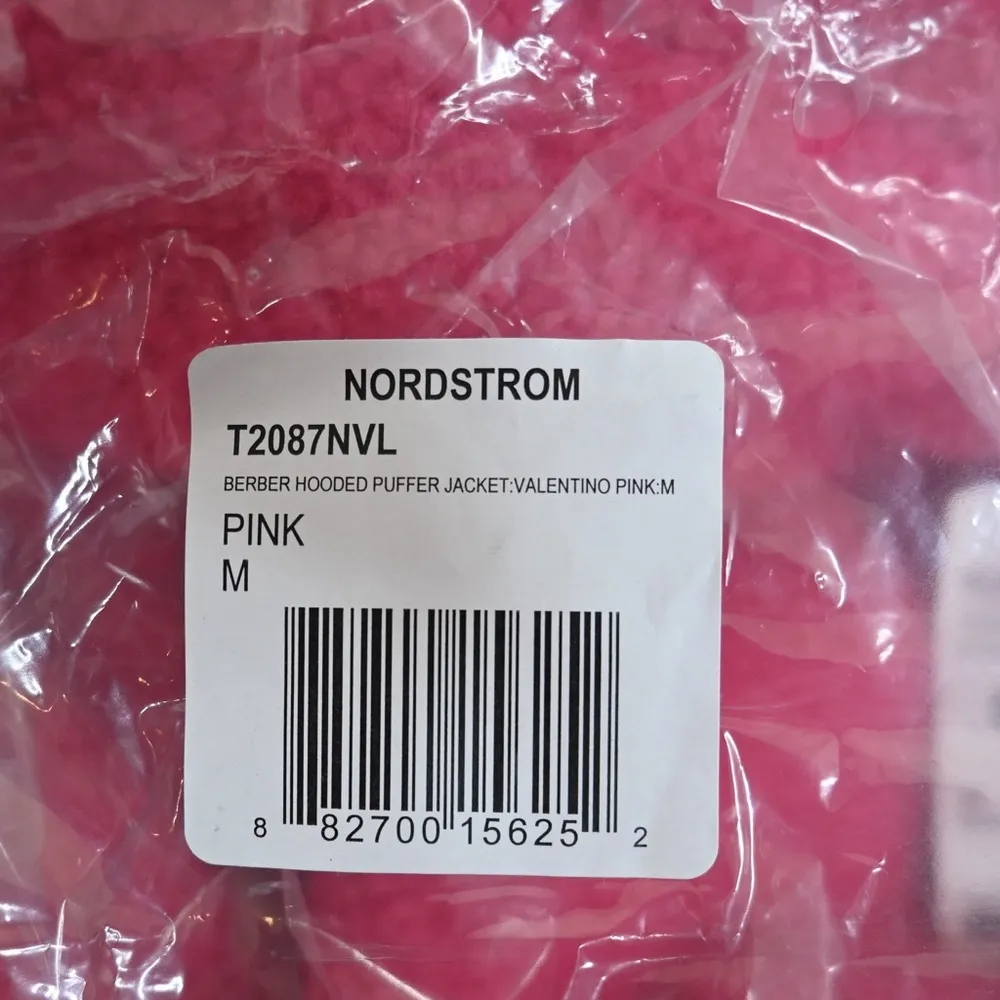 NVLT Womens M Berber Faux Shearling Fleece Hooded Jacket in Valentino Pink NEW Size M - Image 12