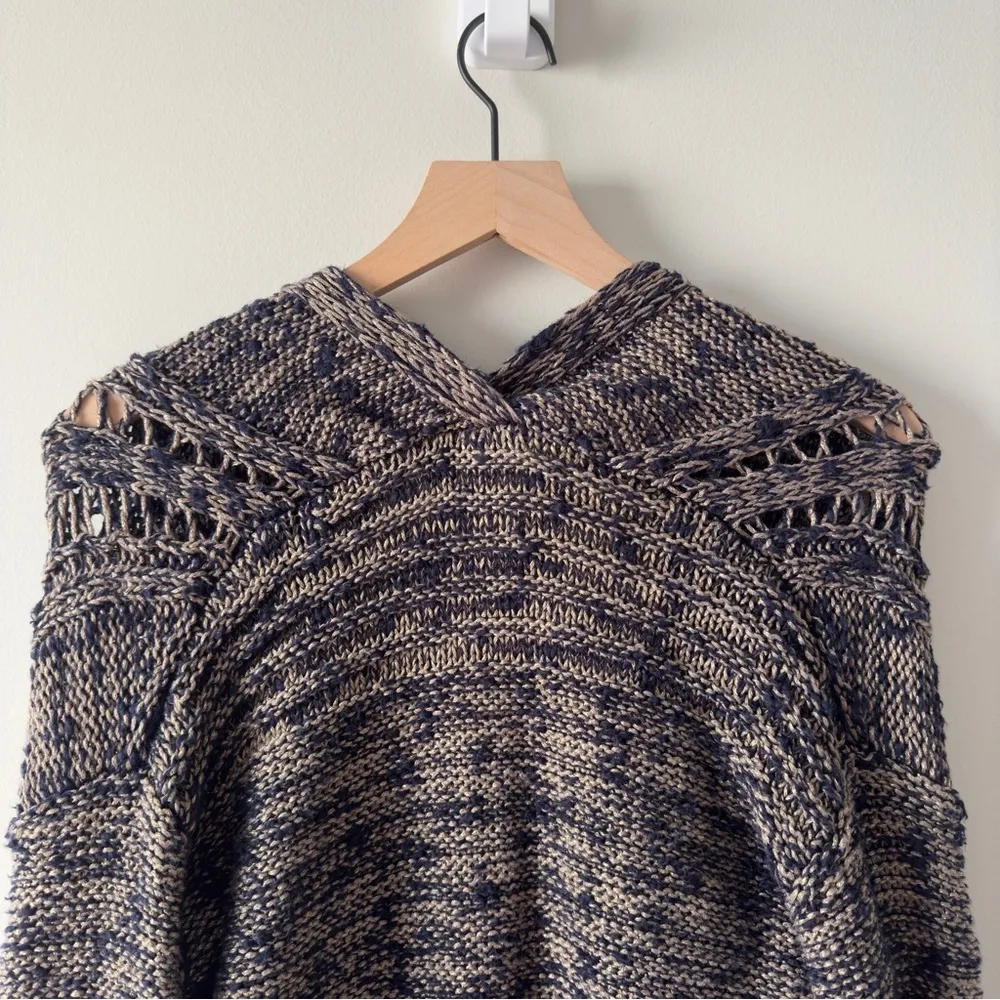 Anthropologie Akemi + Kin Metallic Pocket Front Tunic Cardigan Long Sleeve open - Image 5