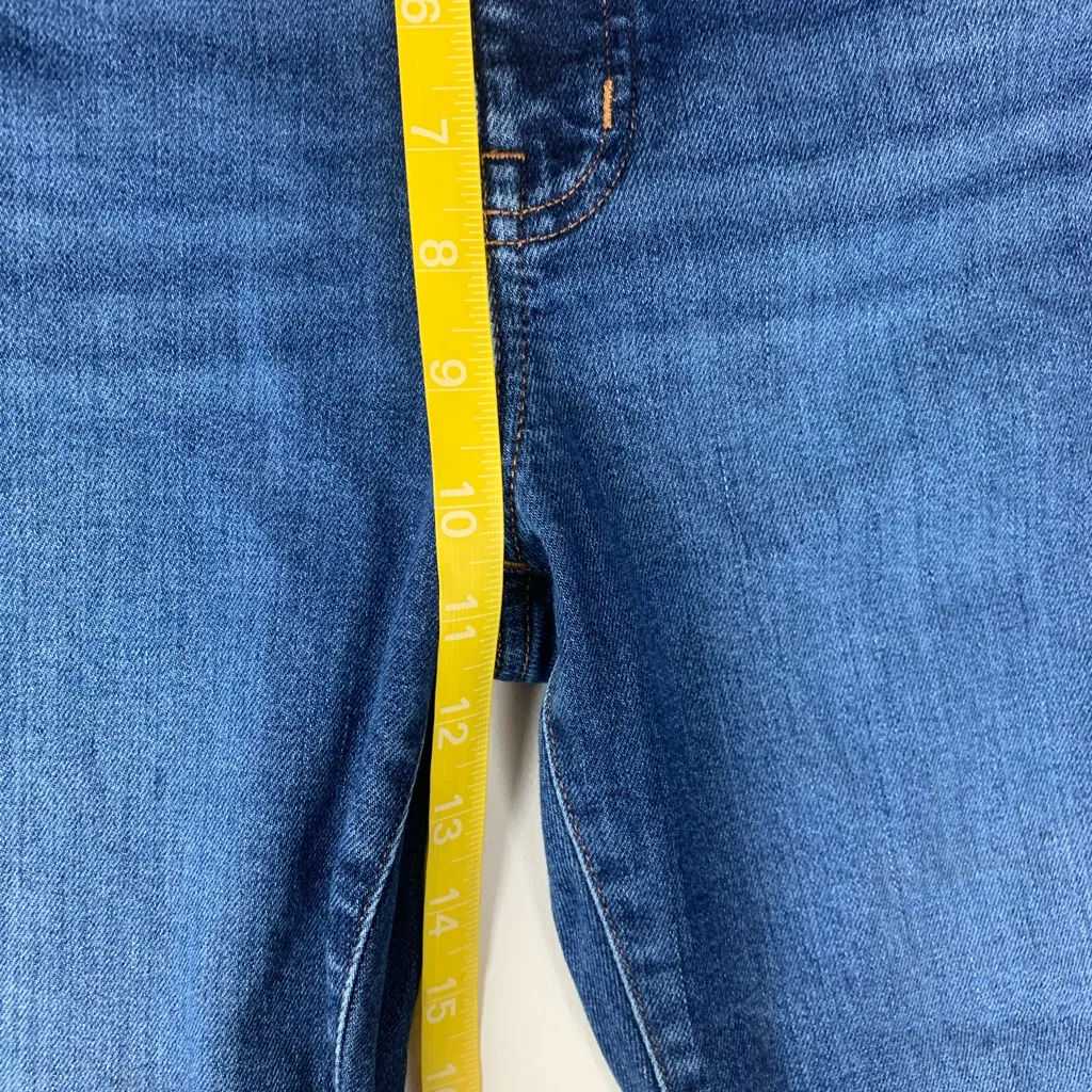 Madewell size 32 kick out mid rise crop Indigo Flare Jeans distressed blue denim - Image 7