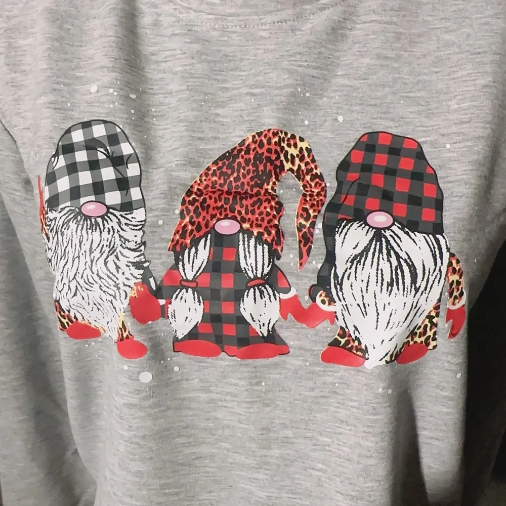 Gnomes shirt top soft comfy long sleeve round neck new Gray Size M - Image 2