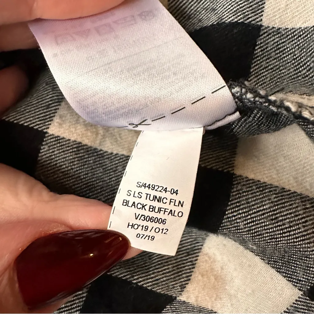 Old Navy The Tunic Shirt Black and White Buffalo Plaid Women’s Size Large - Image 7