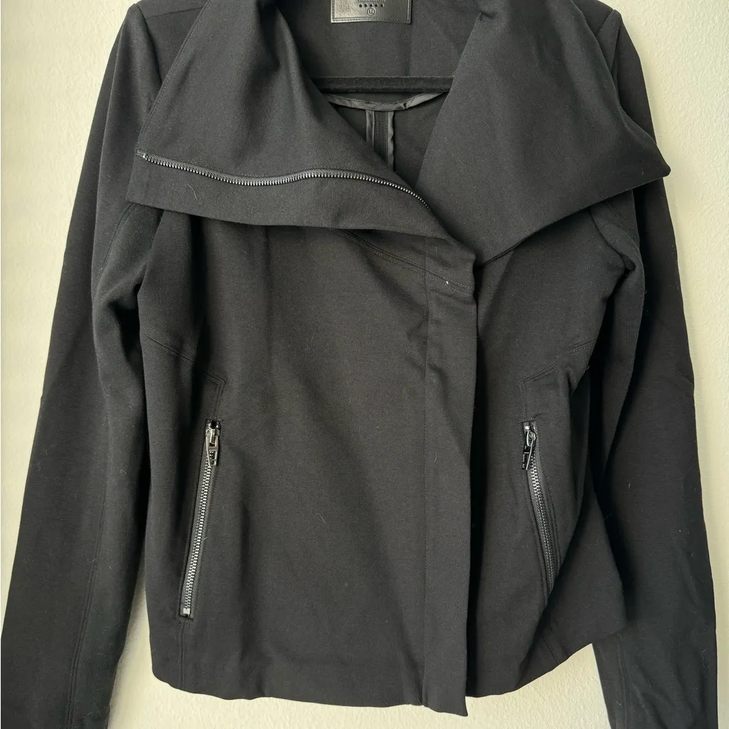 Blank NYC Black Women's Blazer with Zipper Accents - Image 7