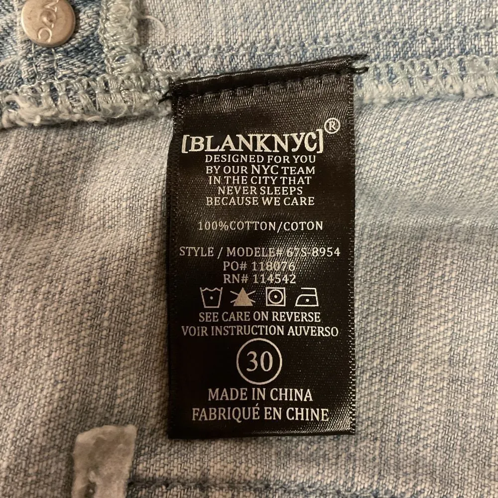 Blank NYC Women's Cut Out Pockets High Waist Raw Hem Denim Shorts Size 30‎ - Image 11