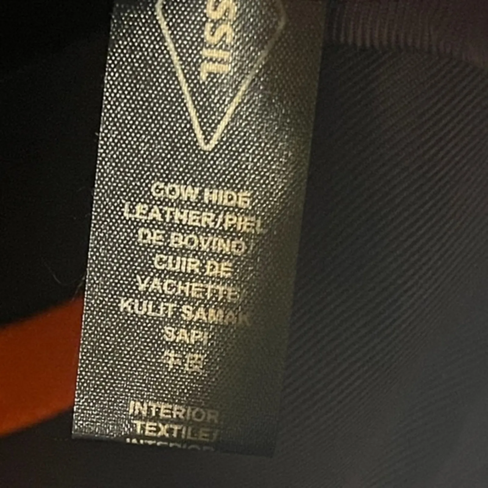 Fossil Emma Pouch Neon Coral Pebbled Leather - Image 10