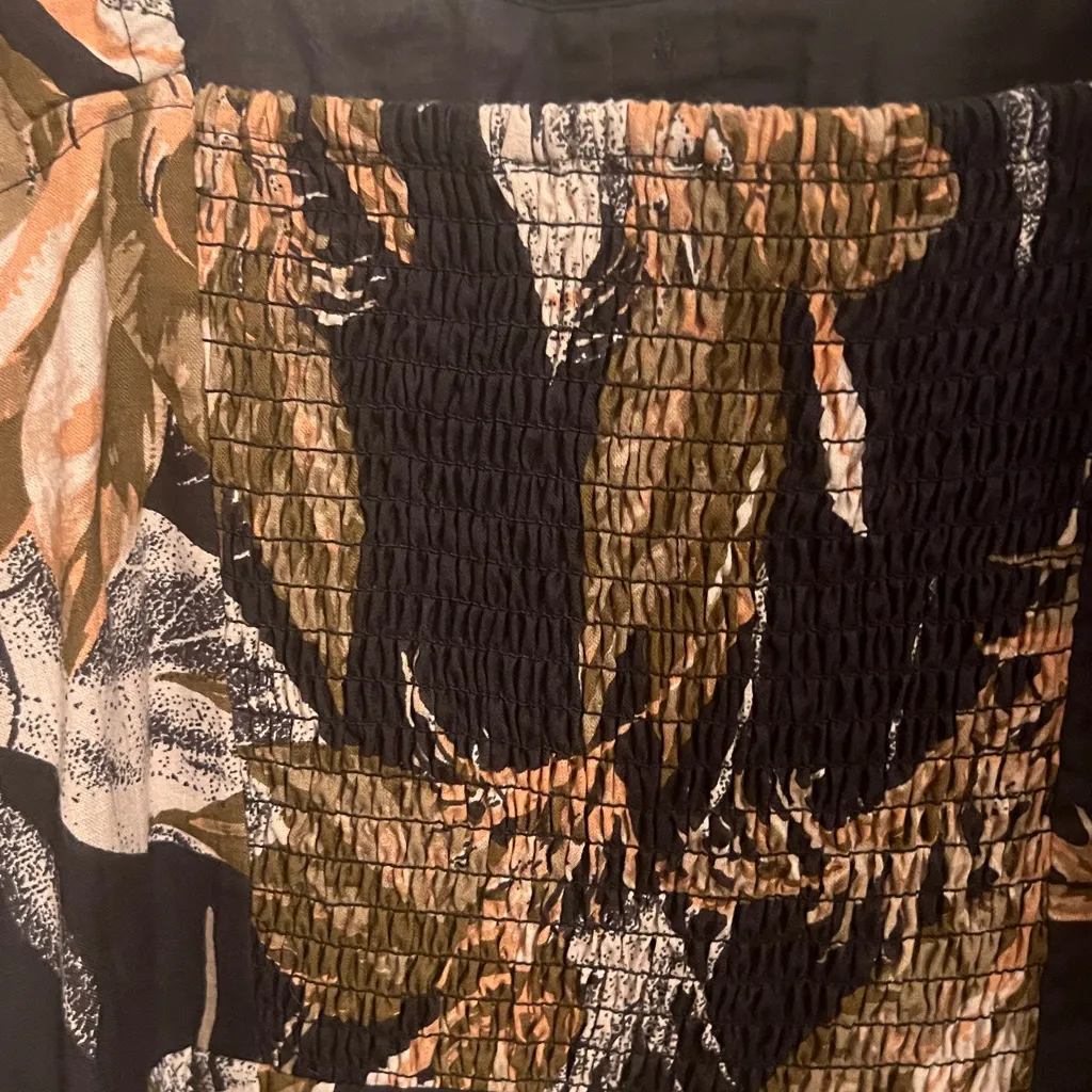 Walter Baker Black and Orange Midi Sundress with Bishop Sleeves - Image 3