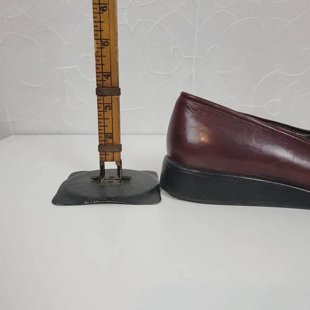 Enzo Angiolini Womens Shoes Size 7 Burgandy Leather Slip On Flat Loafers - Image 90