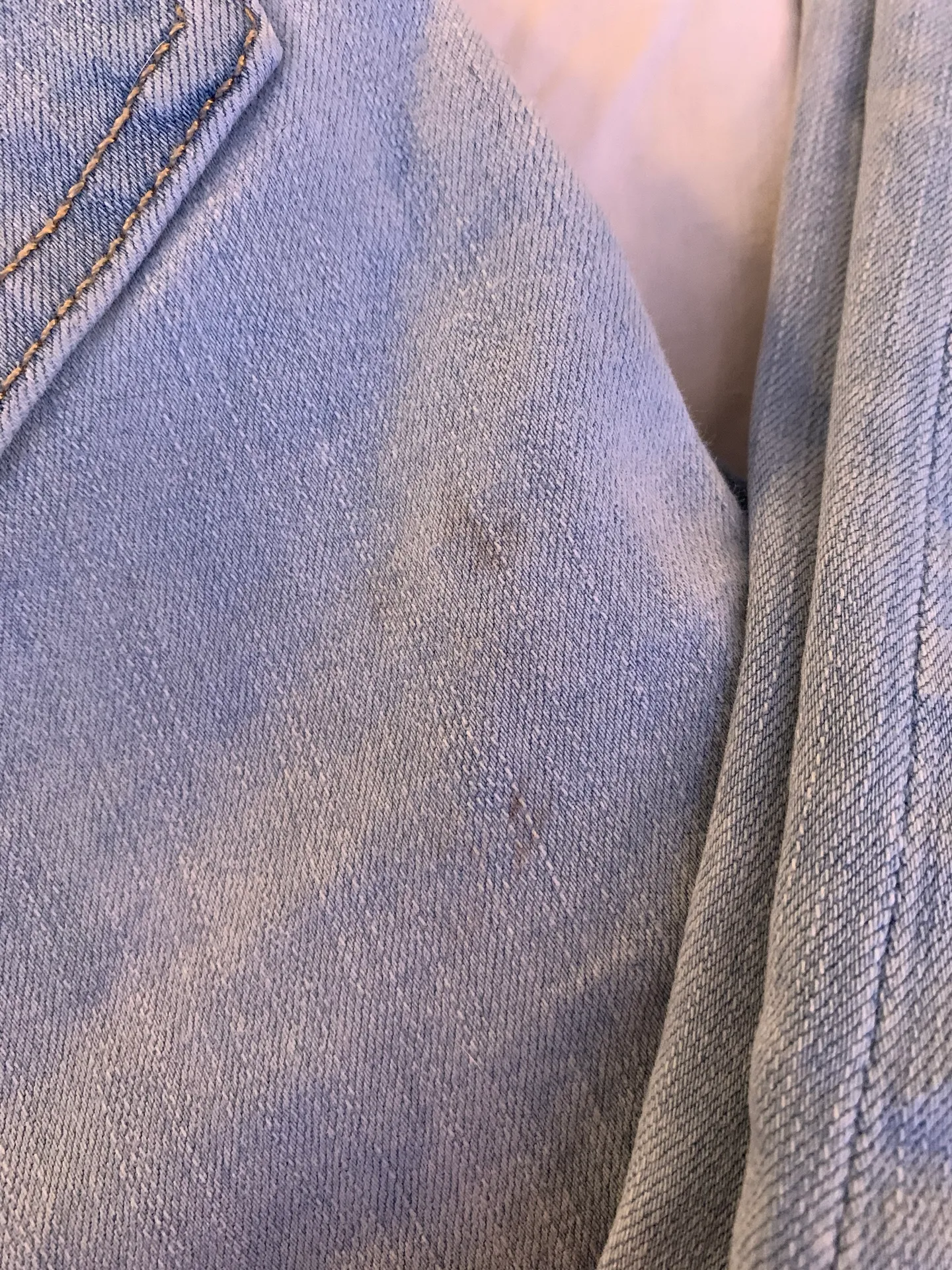 American Eagle Jeans - Image 4