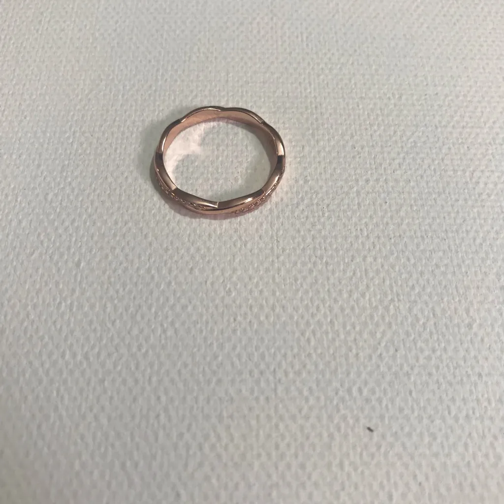 Dainty Rose Gold Vermeil Sterling Silver 925 Ring Band White Crystal Size 6.75 - Image 3