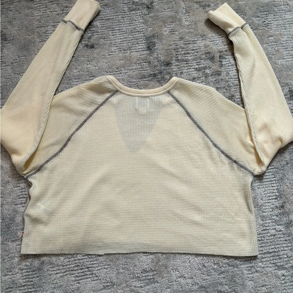 Ivory Oversized Thermal Crop Top Size M - Image 10