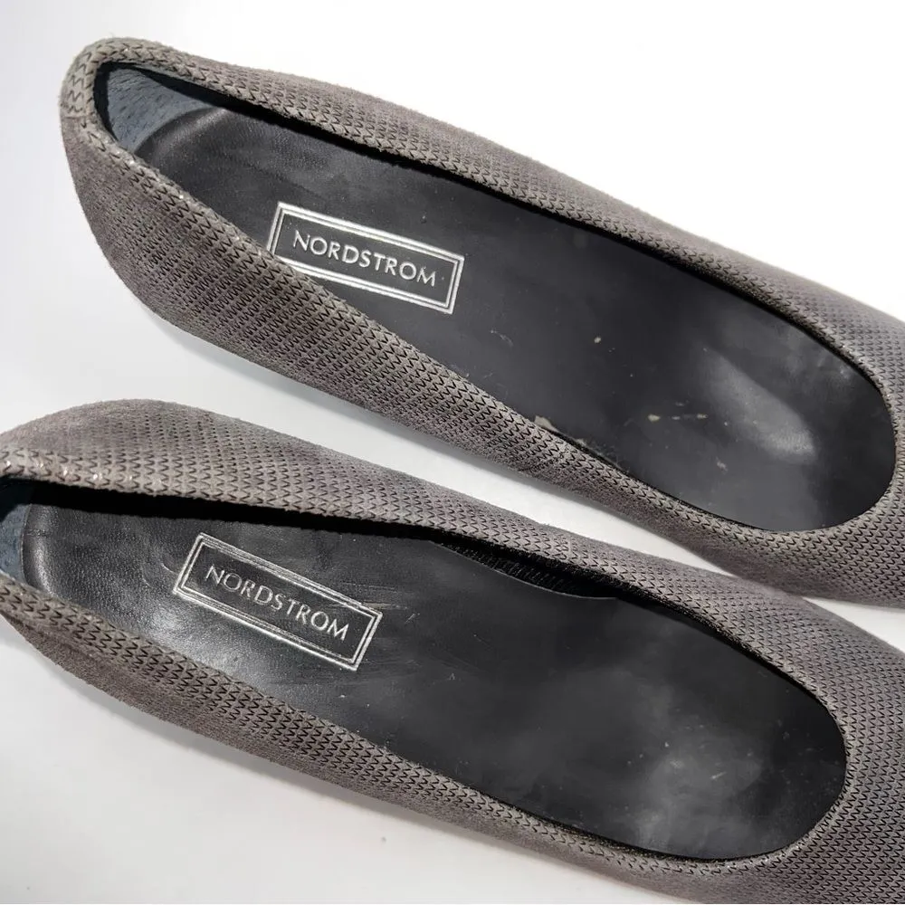 Nordstrom Classic Gray Leather Upper Pump with Metallic Threads Pattern-Sz 8.5N - Image 5