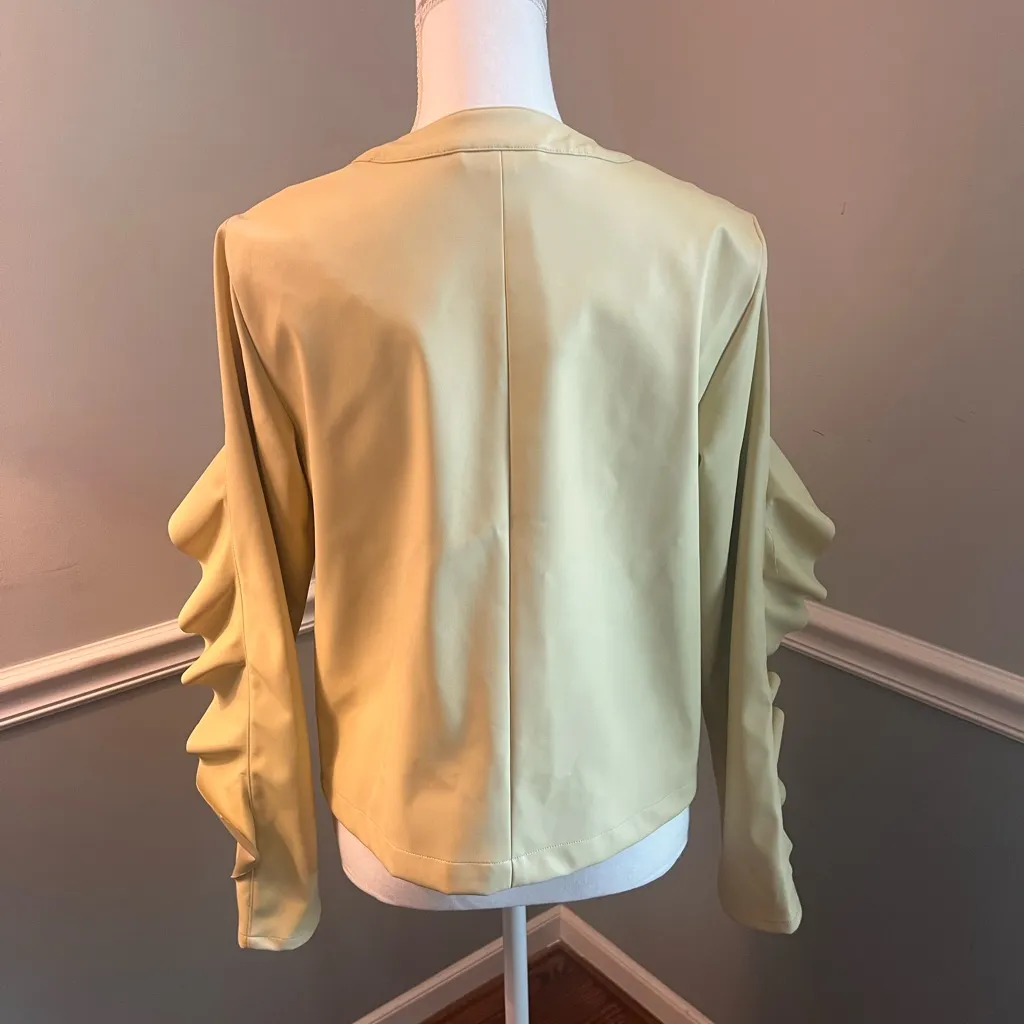 C Wonder by Christian Siriano Faux Leather Ruffle Trucker Jacket – Butter Yellow Size M - Image 4