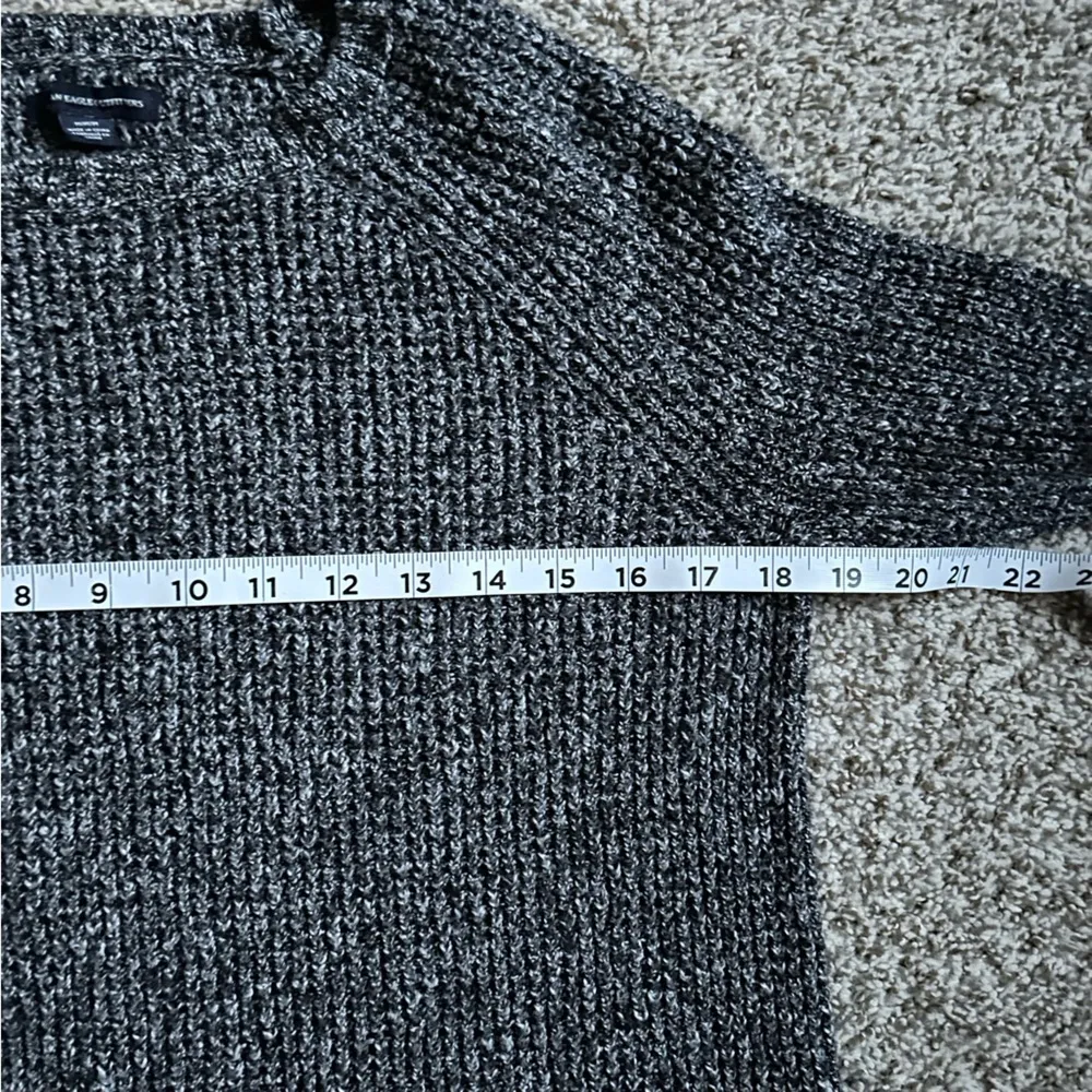 American Eagle Outfitters Marled Grey Crew Neck Sweater Medium - Image 6