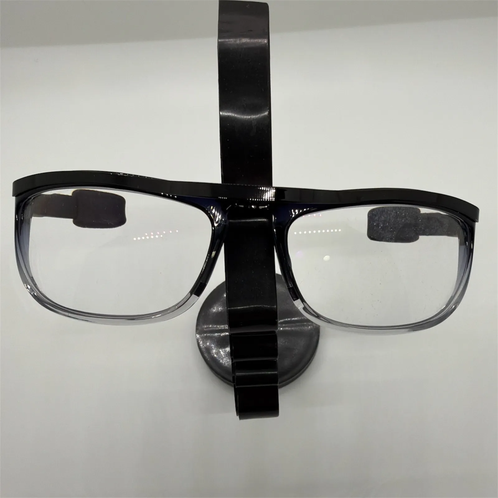 Eyewris Folding Reading Glasses WR2.1 with Case Womens Medium Black Fade - Image 3