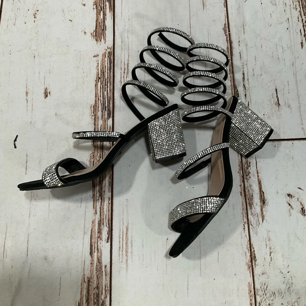 NWOT TOP MODA WRAP AROUND BLING SANDALS - Image 8