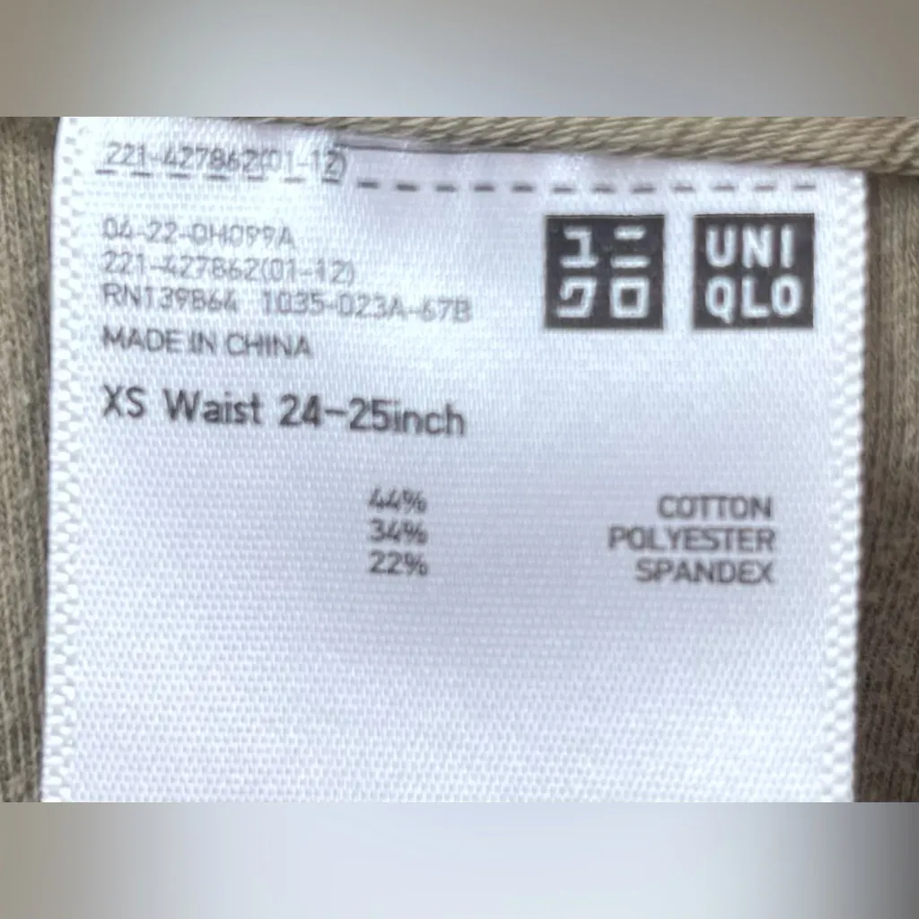 Uniqlo  11 High Waisted Flare Tan Khaki Pants - Image 8