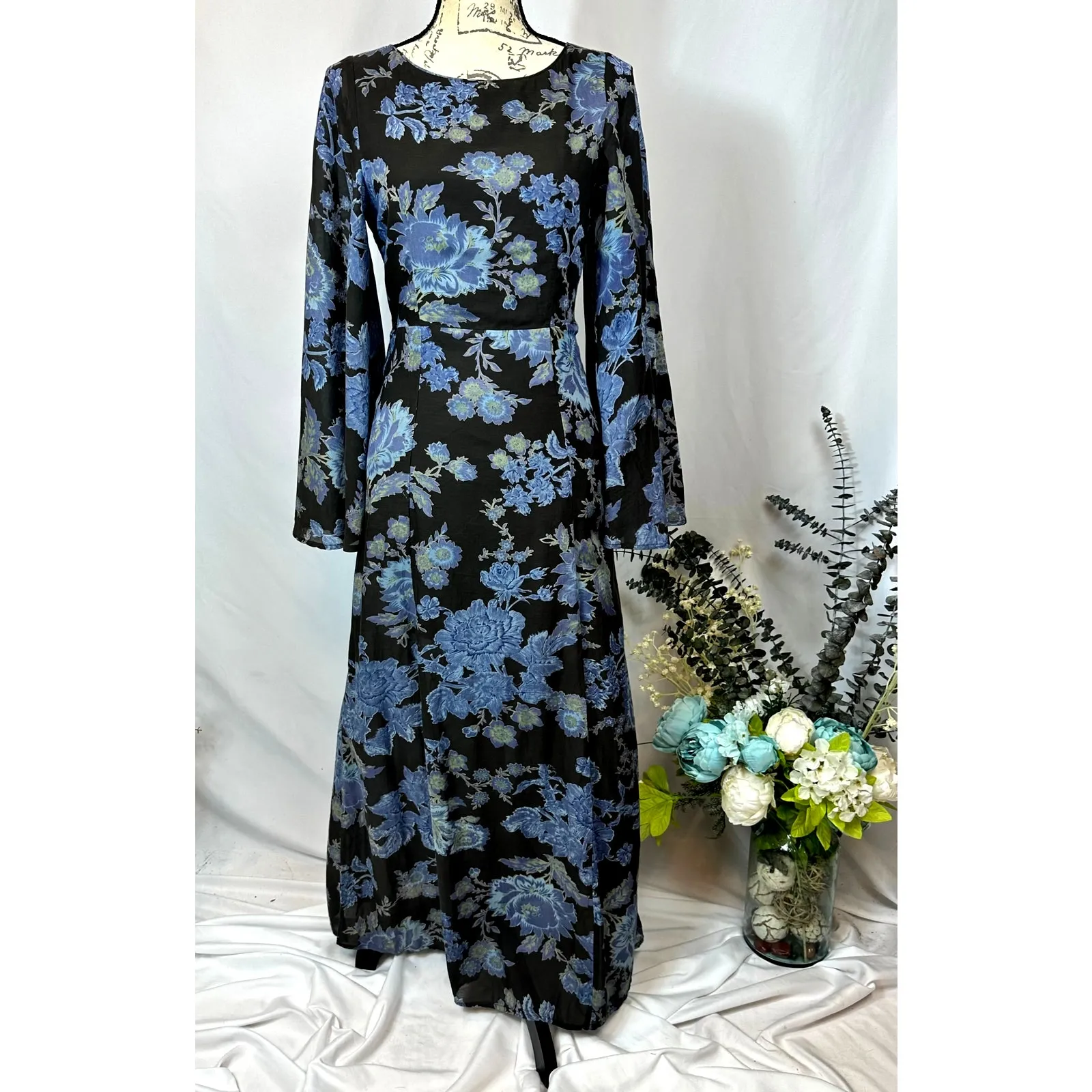 Free People Melrose Bell Sleeve Floral Maxi Dress Night Combo 2 - Image 11