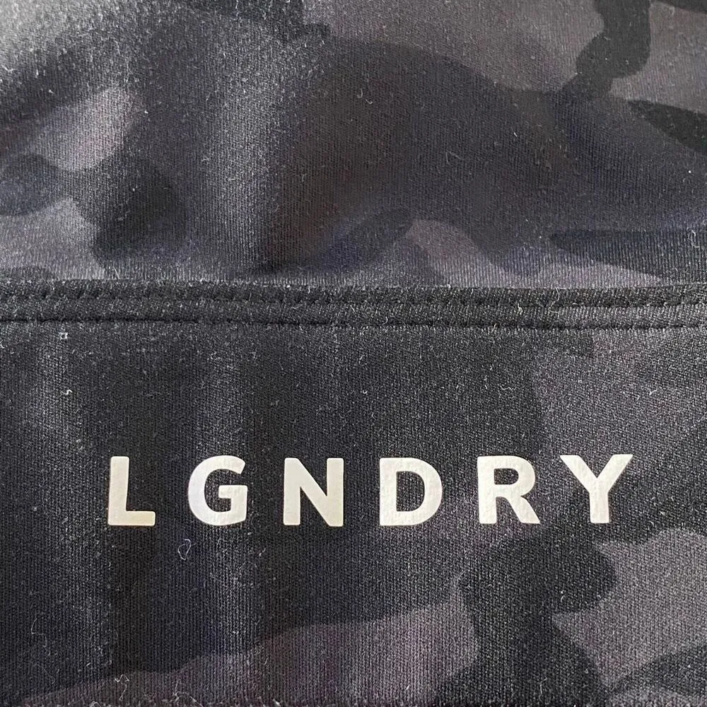 LGNDRY Black Camo Sports Bra Women’s XS Crossback Activewear - Image 7