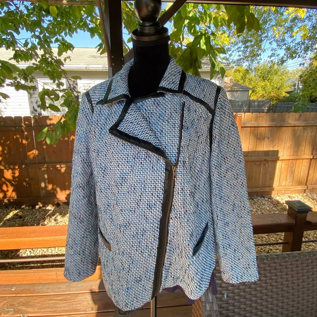 Tweed blazer VERY DRESSY 💙🤍🖤 Blue Size 16W - Image 7