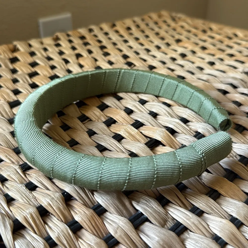 Jennifer Behr Attica made in New York silk grosgrain headband in sage green - Image 8