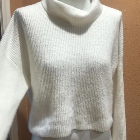 Topshop beige cowl neck bell sleeve sweater - Image 5