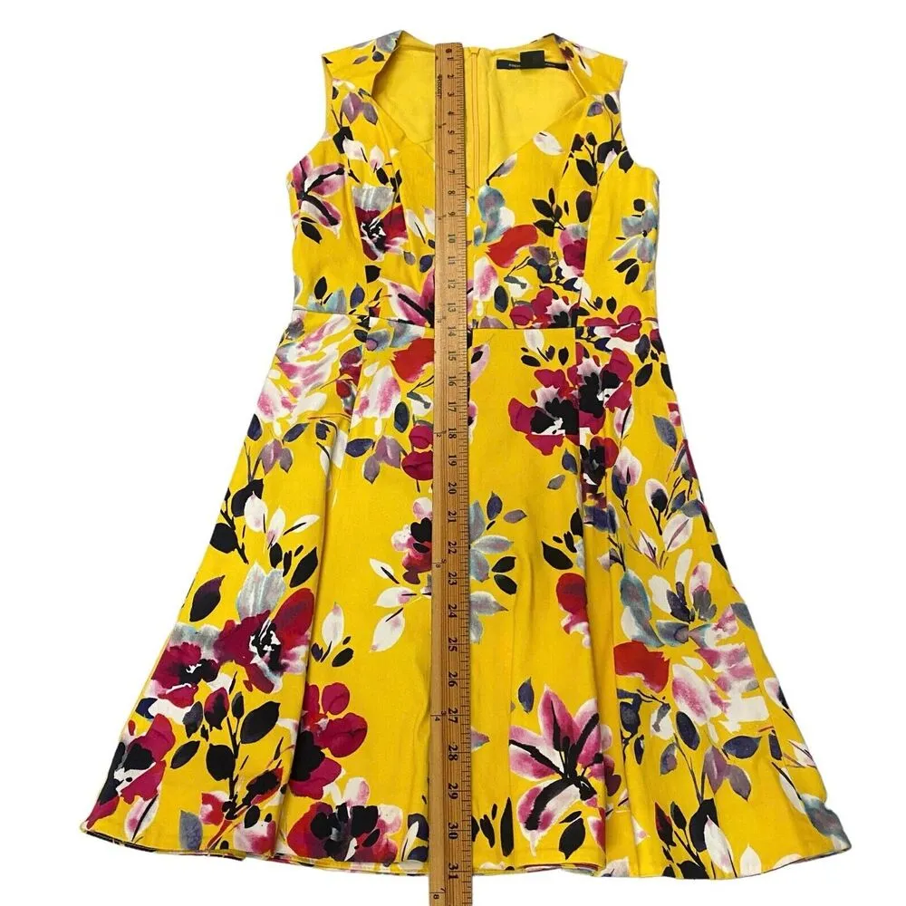 French Connection Women's Yellow Floral A Line Mini Dress Size 0 VNeck Micro - Image 6