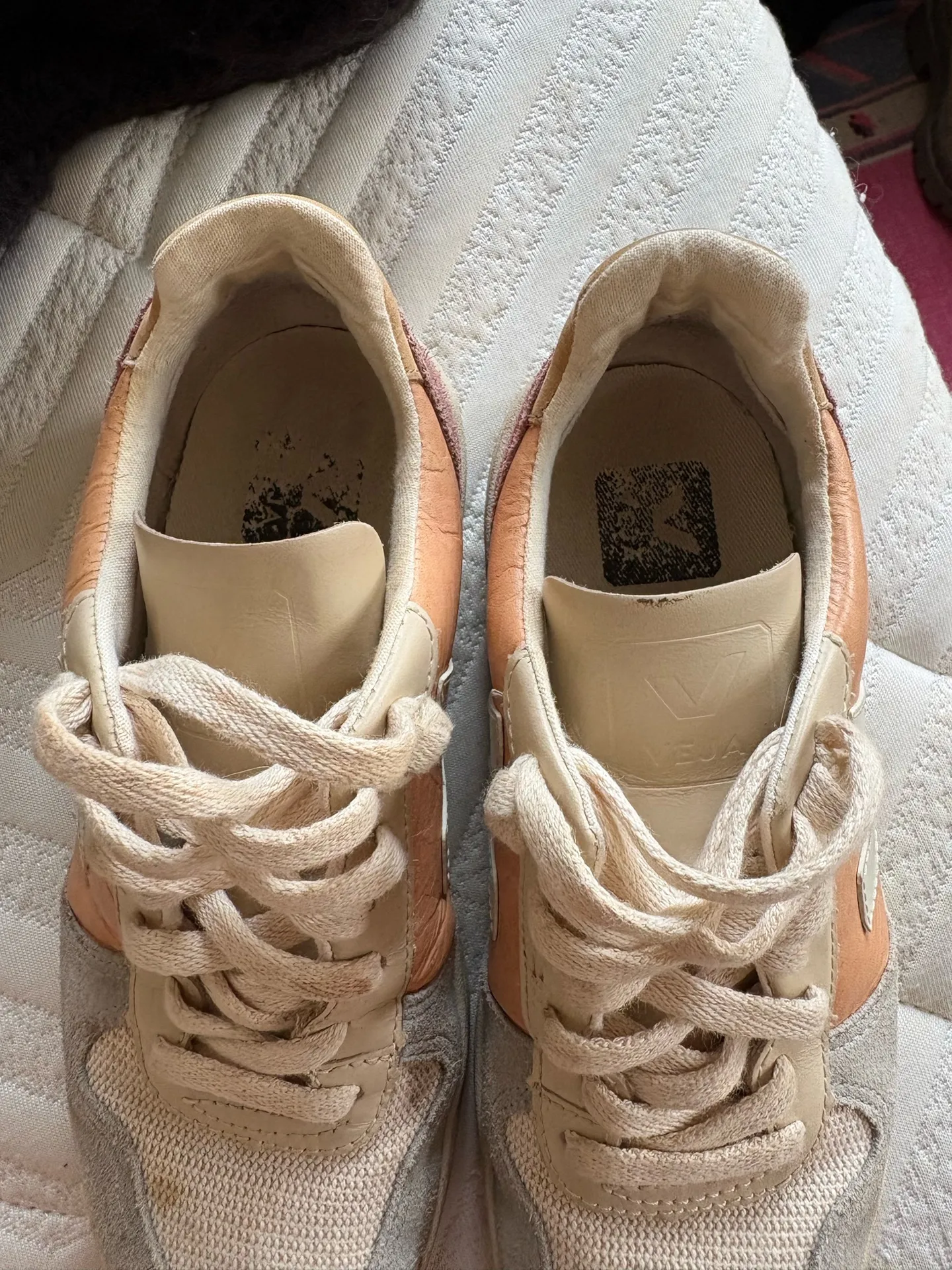 VEJA  Sneakers - Image 3