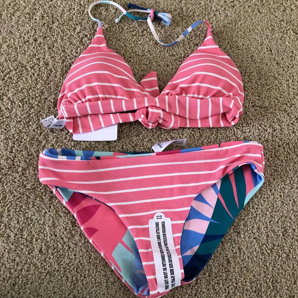 SPLENDID BIKINI SET REVERSIBLE THIN STRIPED PALE PINK FLORAL NWT SZ L - Image 9