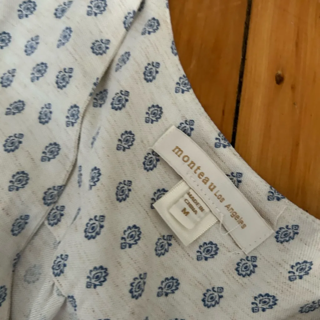 Monteau off white ruffle tiered maxi dress blue floral print medium - Image 5