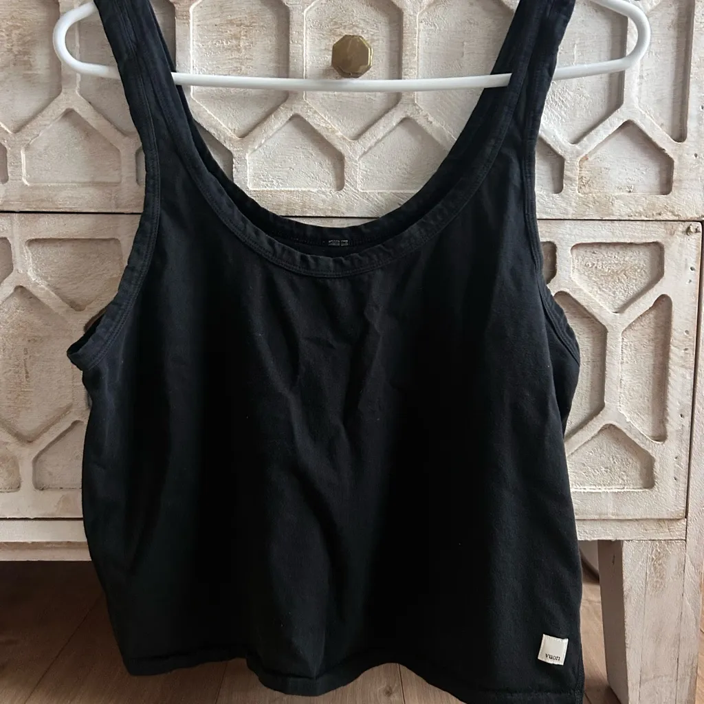 Vuori Women’s Sutton Tank - Image 4