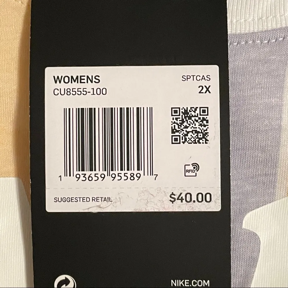 Nike Plus Size Cotton Striped Cropped Tee - Image 9