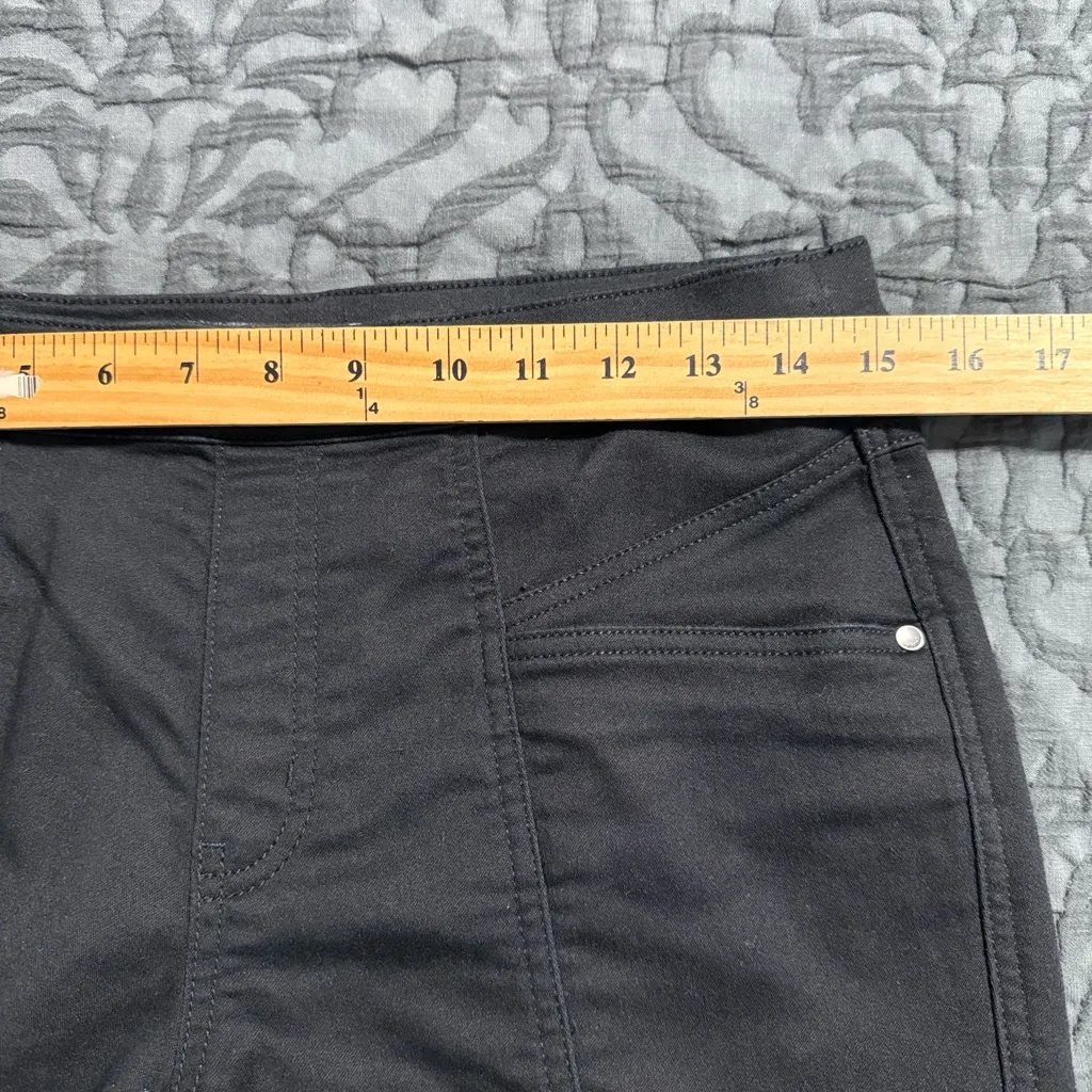 Prana women’s size 10/30 regular inseam black skinny jeans - Image 5