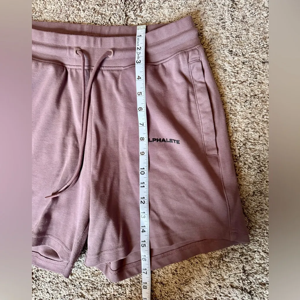 Alphalete Essential Core Shorts - Image 5